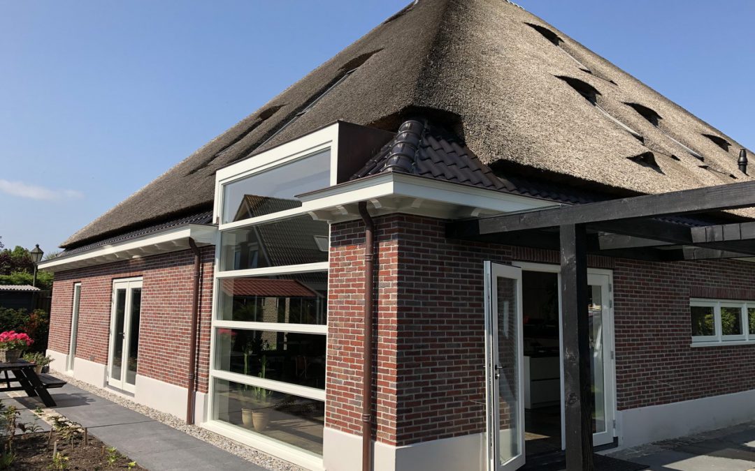 Stolpwoning schilderwerk rondom